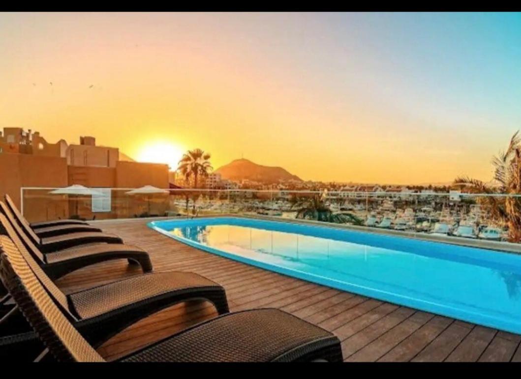 אפרטהוטל קאבו סן לוקאס Marina Cabo Plaza Unit 107A מראה חיצוני תמונה