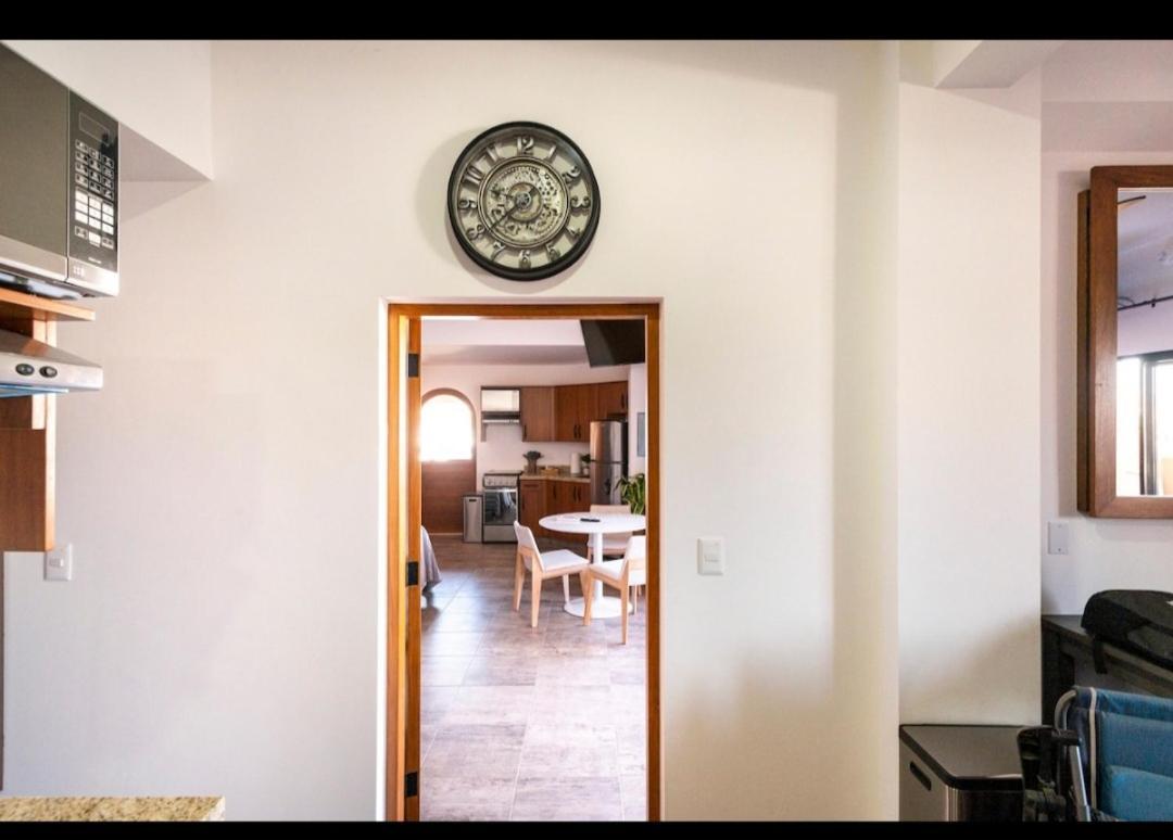 אפרטהוטל קאבו סן לוקאס Marina Cabo Plaza Unit 107A מראה חיצוני תמונה